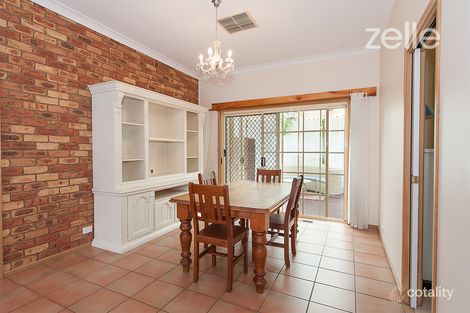 Property photo of 53 Warrenlee Drive West Albury NSW 2640