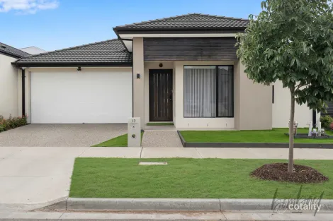 Property photo of 17 Sunnyside Drive Mickleham VIC 3064