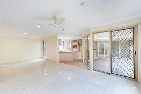 Property photo of 46 Scarlet Place Forest Lake QLD 4078