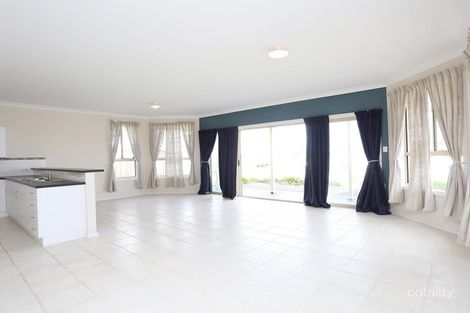 Property photo of 39 Britannia Parade Hindmarsh Island SA 5214