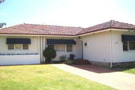 153 Gwenyfred Rd, Kensington, WA 6151