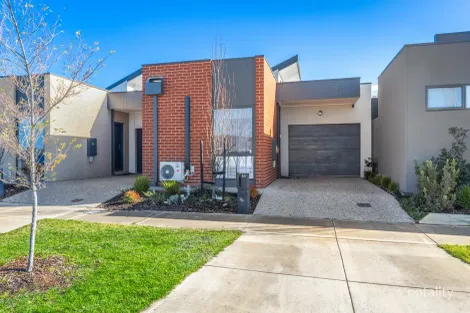 54 ALPACA DR, SUNBURY, VIC 3429