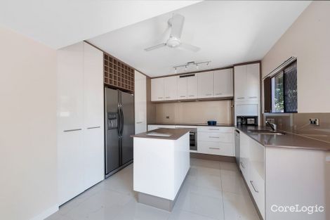 Property photo of 2/323-329 McLeod Street Cairns North QLD 4870
