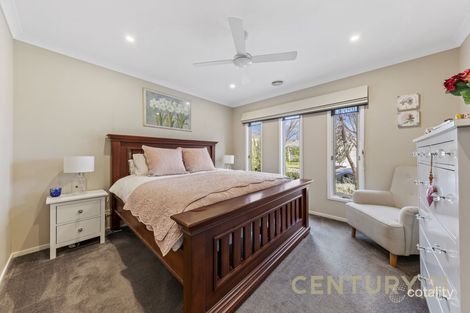 Property photo of 6 Westwood Grove Pakenham VIC 3810