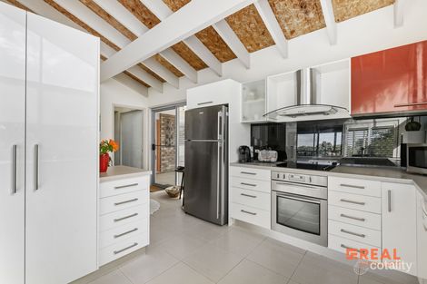 Property photo of 95 Bimbadeen Avenue Banora Point NSW 2486