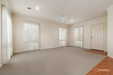 Property photo of 25/21 Hall Road Carrum Downs VIC 3201