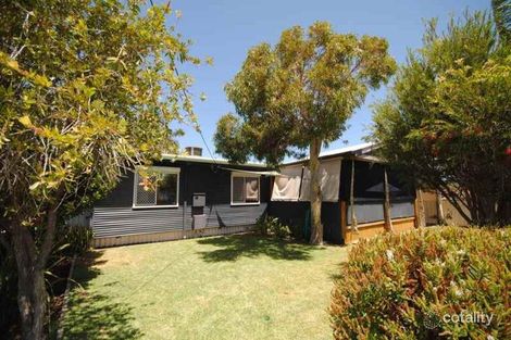 5 Wyeree Rd, Mandurah, WA 6210