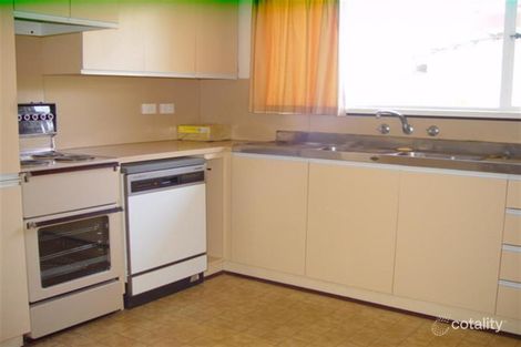 Property photo of 102 Alfrieda Street St Albans VIC 3021