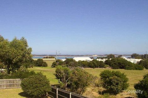 Property photo of 15 Back Beach Road San Remo VIC 3925
