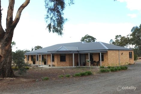 41-43 Templeton St, Avoca, VIC 3467