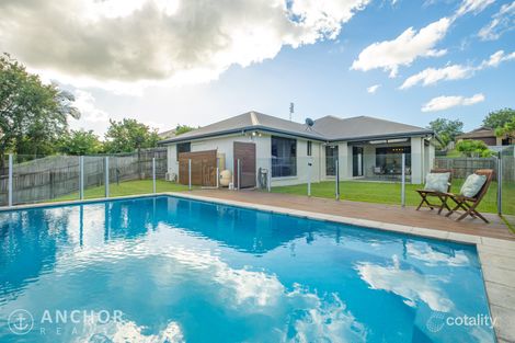 Property photo of 3 Parkview Close Southside QLD 4570