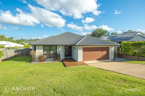 Property photo of 3 Parkview Close Southside QLD 4570