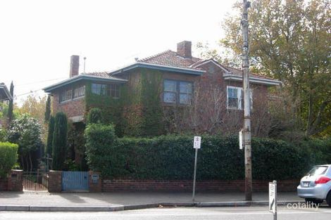 111 Glen Huntly Rd, Elwood, VIC 3184