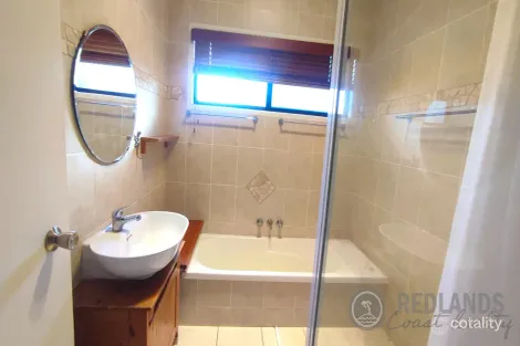 Property photo of 29 Nugent Street Macleay Island QLD 4184