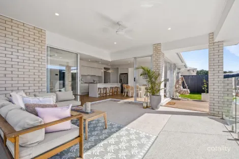 Property photo of 12 Sugarloaf Crescent Banya QLD 4551