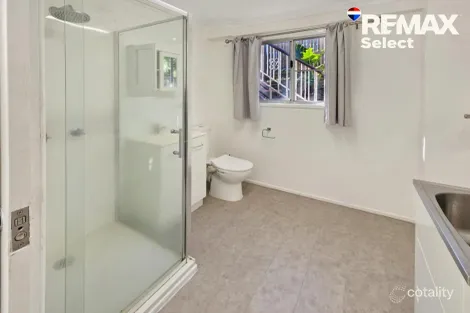 Property photo of 29 Grevillea Drive Glenella QLD 4740