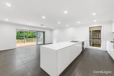 Property photo of 19 Heritage Park Drive Castle Hill NSW 2154