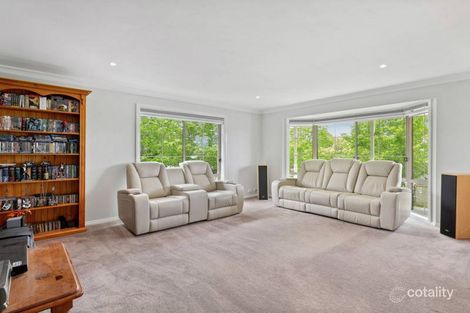 Property photo of 11 Playfield Grove Mornington VIC 3931