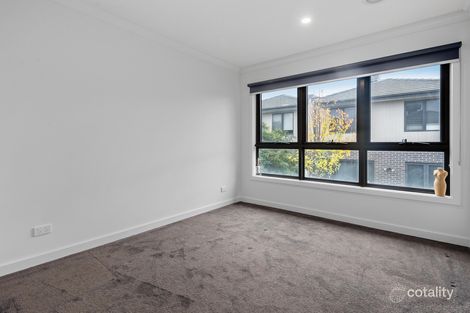Property photo of 2/5 Linoak Avenue Lalor VIC 3075