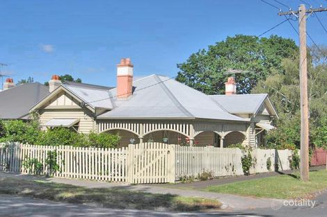 43 Highfield Rd, Canterbury, VIC 3126