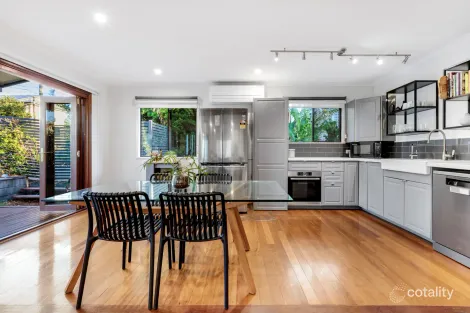 Property photo of 29 Dovedale Crescent Ashgrove QLD 4060