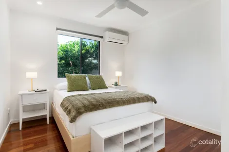 Property photo of 29 Dovedale Crescent Ashgrove QLD 4060