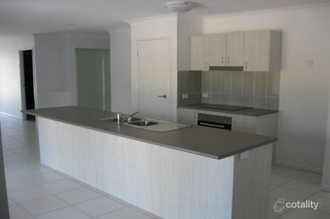 Property photo of 62 Cardena Drive Augustine Heights QLD 4300