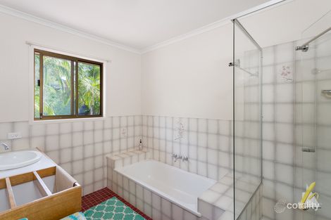 Property photo of 4 Tillbrook Street Chapel Hill QLD 4069