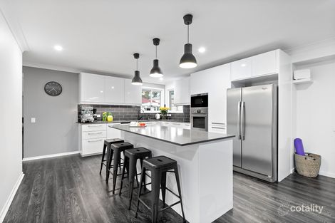 Property photo of 8 Kirri Avenue Petrie QLD 4502