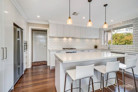 Property photo of 9 Hopetoun Circuit Deakin ACT 2600