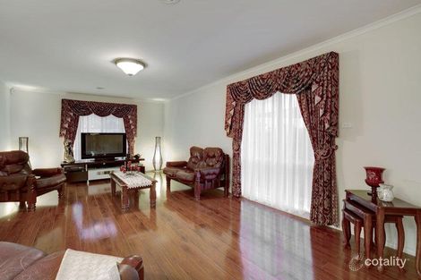 Property photo of 11 Exhibition Parade Taylors Hill VIC 3037