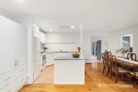 Property photo of 49 Morokai Grove Lilydale VIC 3140