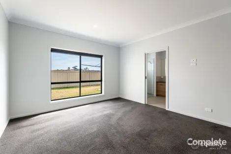 Property photo of 6 Granite Court Mount Gambier SA 5290