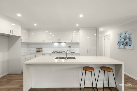 Property photo of 63 Rutherglen Crescent Gowanbrae VIC 3043