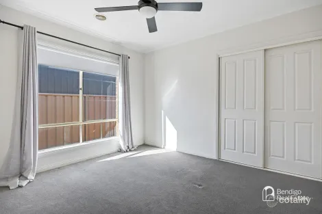 Property photo of 4 Cassandra Crescent Epsom VIC 3551