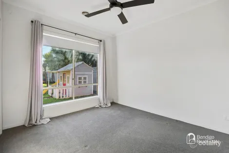 Property photo of 4 Cassandra Crescent Epsom VIC 3551