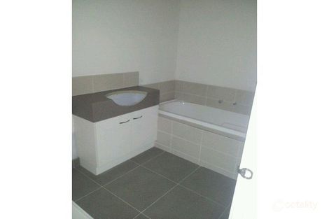 Property photo of 21C Dundas Street Darley VIC 3340