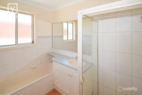 Property photo of 1/19 Dampier Avenue Shepparton VIC 3630