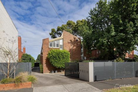 Property photo of 2/15 Strathalbyn Street Kew East VIC 3102
