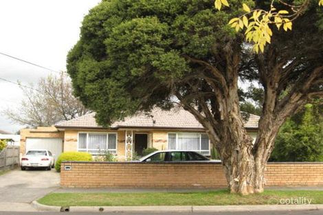 4 Charles St, Dandenong, VIC 3175