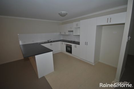Property photo of 5 Candlebark Close West Nowra NSW 2541