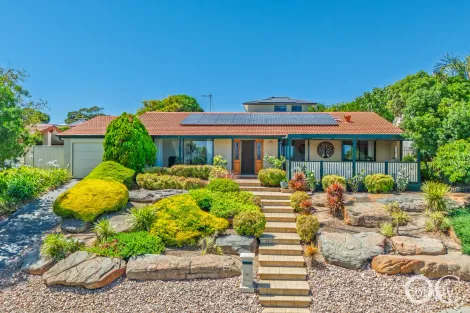 14 Madeline Cres, Hallett Cove, SA 5158