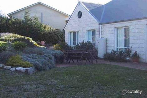 Property photo of 7 The Quarterdeck Portsea VIC 3944