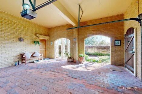 Property photo of 11 Garland Road Dalkeith WA 6009