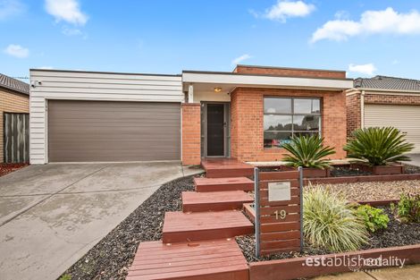 Property photo of 19 Wylie Way Point Cook VIC 3030