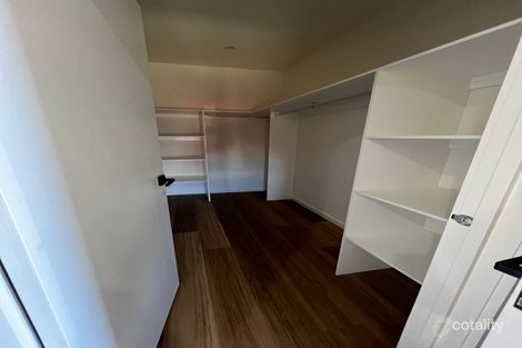 Property photo of 66 Huntingfield Street Thornhill Park VIC 3335