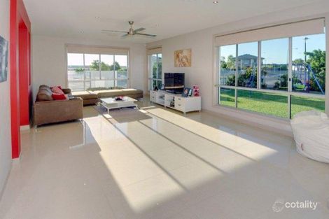 Property photo of 2 Jib Street Wurtulla QLD 4575