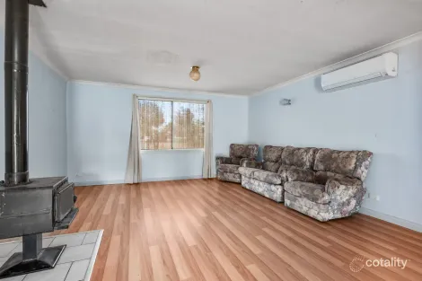 Property photo of 335 Collins Street West Lamington WA 6430