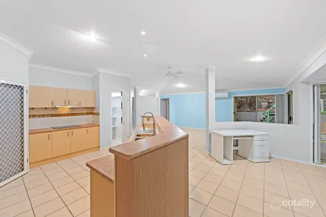 Property photo of 8 Grassmere Court Banora Point NSW 2486