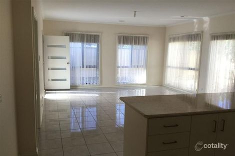 Property photo of 2/15 Bellevue Court Mill Park VIC 3082